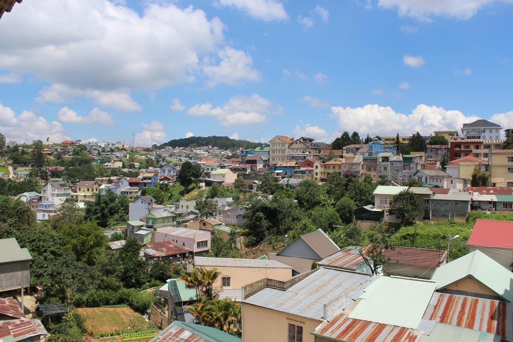 Blue Sky Homestay Dalat Rum bild