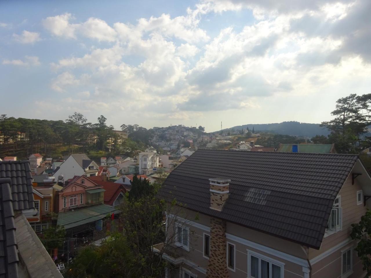 Blue Sky Homestay Dalat Exteriör bild